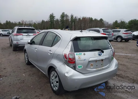 2014 Toyota Prius C One z USA, uszkodzony, nr VIN JTDKDTB35E1075509